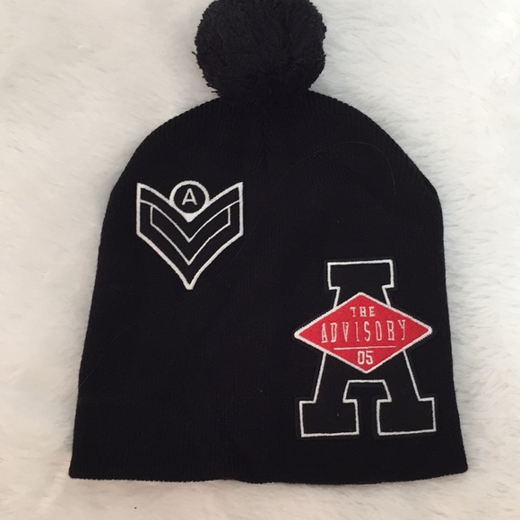 NWOT ADVISORY BEANIES - Picture 5 of 7